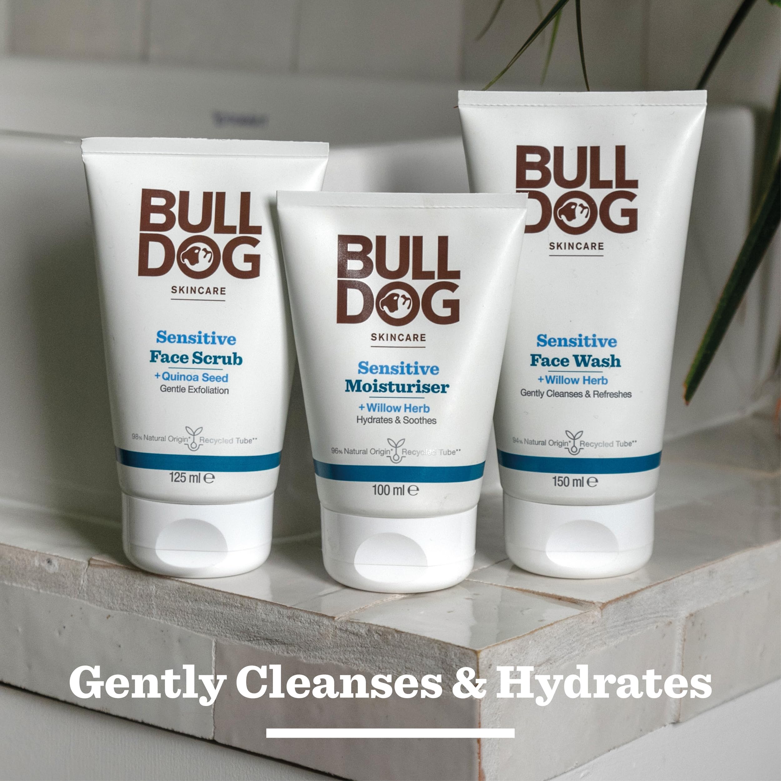 Bulldog Sensitive Moisturiser for Men, Hydrating Face Care (100ml) 7