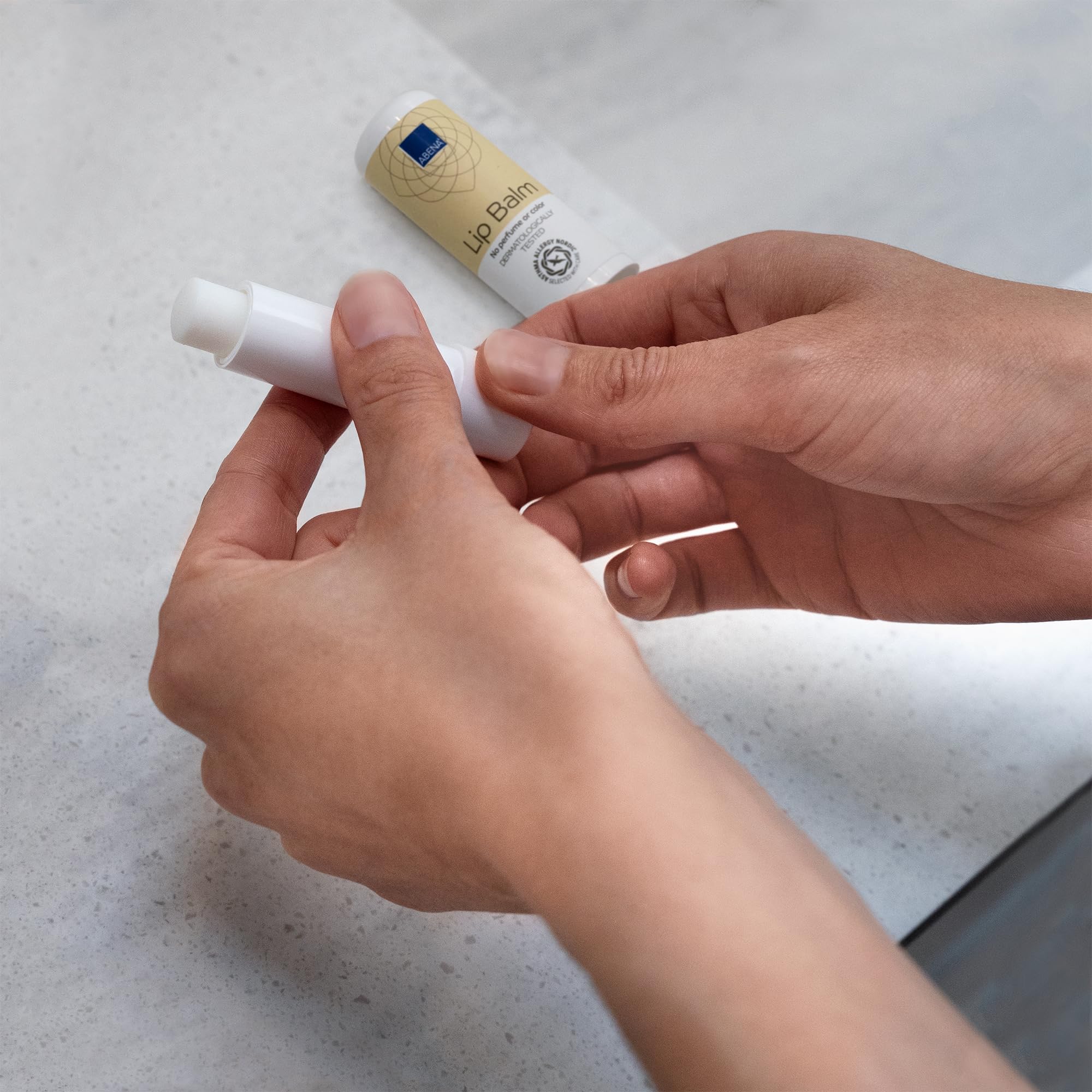 Abena Chapstick Lippenbalsam | 5 g Feuchtigkeitscreme | Parfümfrei | Lippenpflege 3