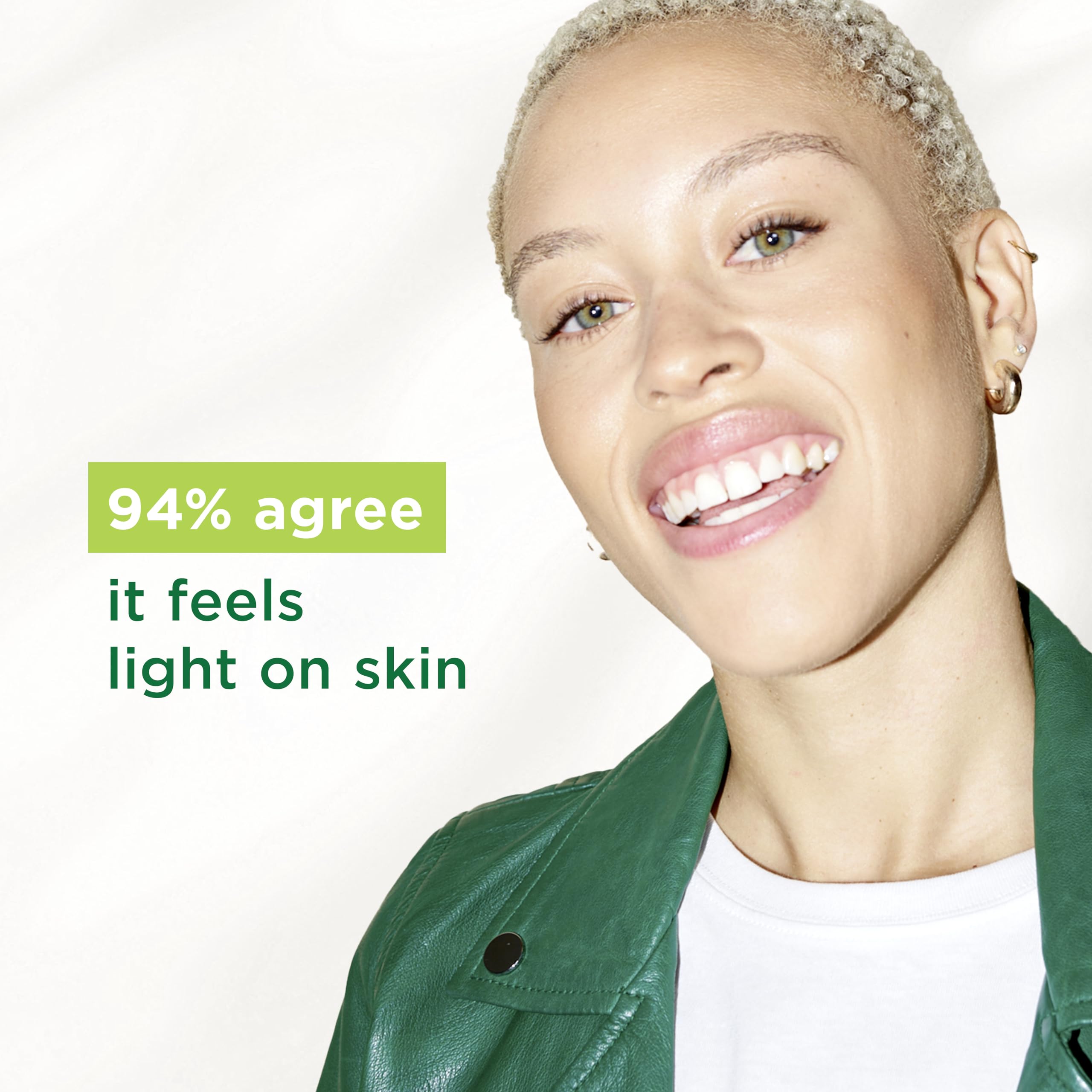 Simple Kind to Skin Hydrating Light Moisturiser with Pro-Vitamins B5 & E, 125 ml 4