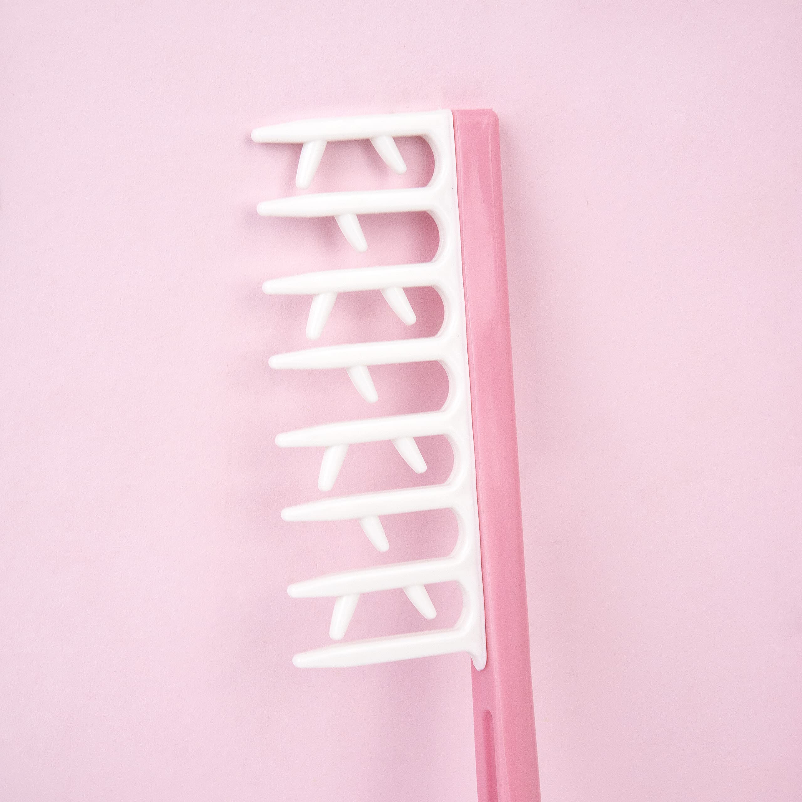 Brushworks Smoothing Curl Comb Pink for Frizz Reduction and Curl Definition 4