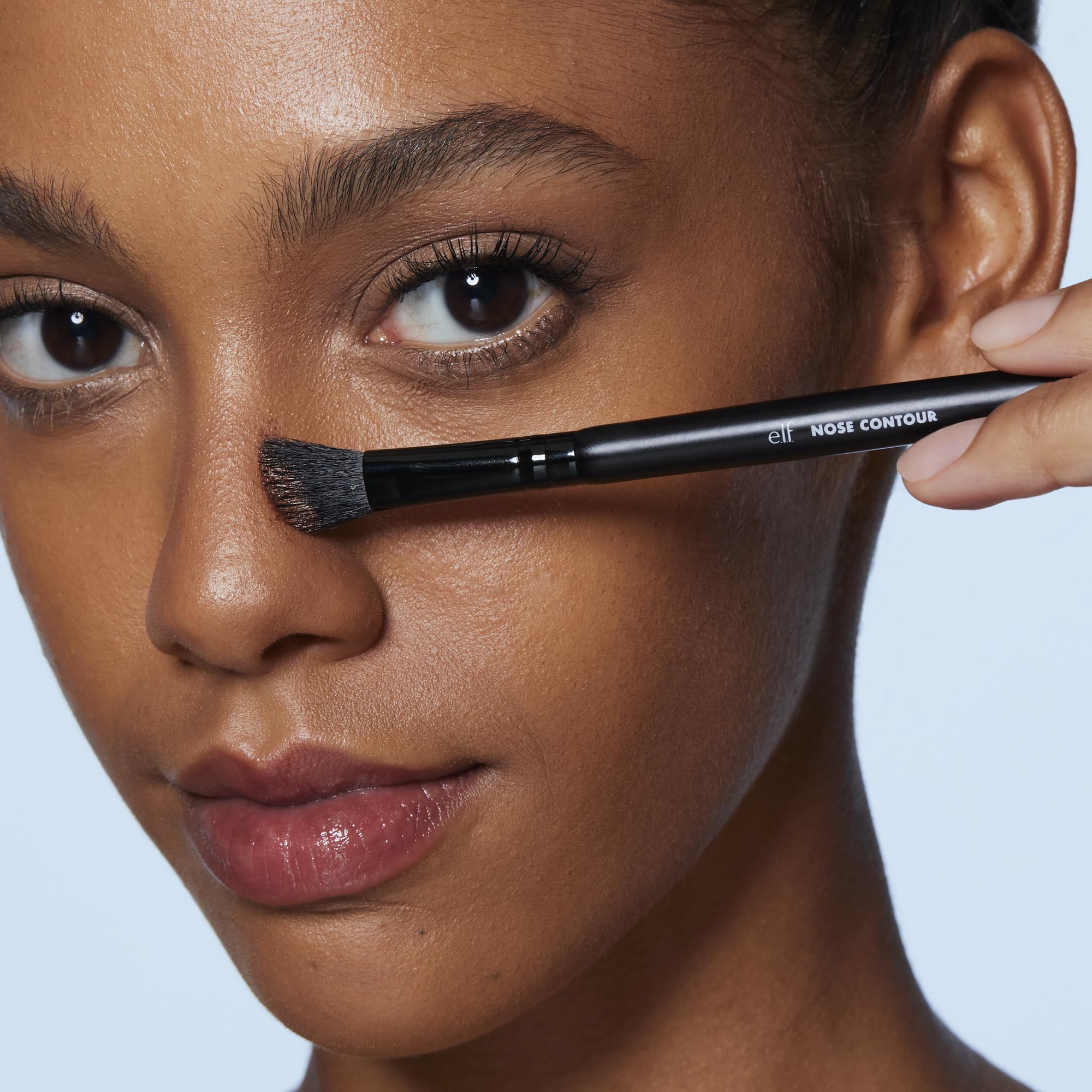 e.l.f. Dual Ended Nose Contour Brush for Sculpting and Blending 4