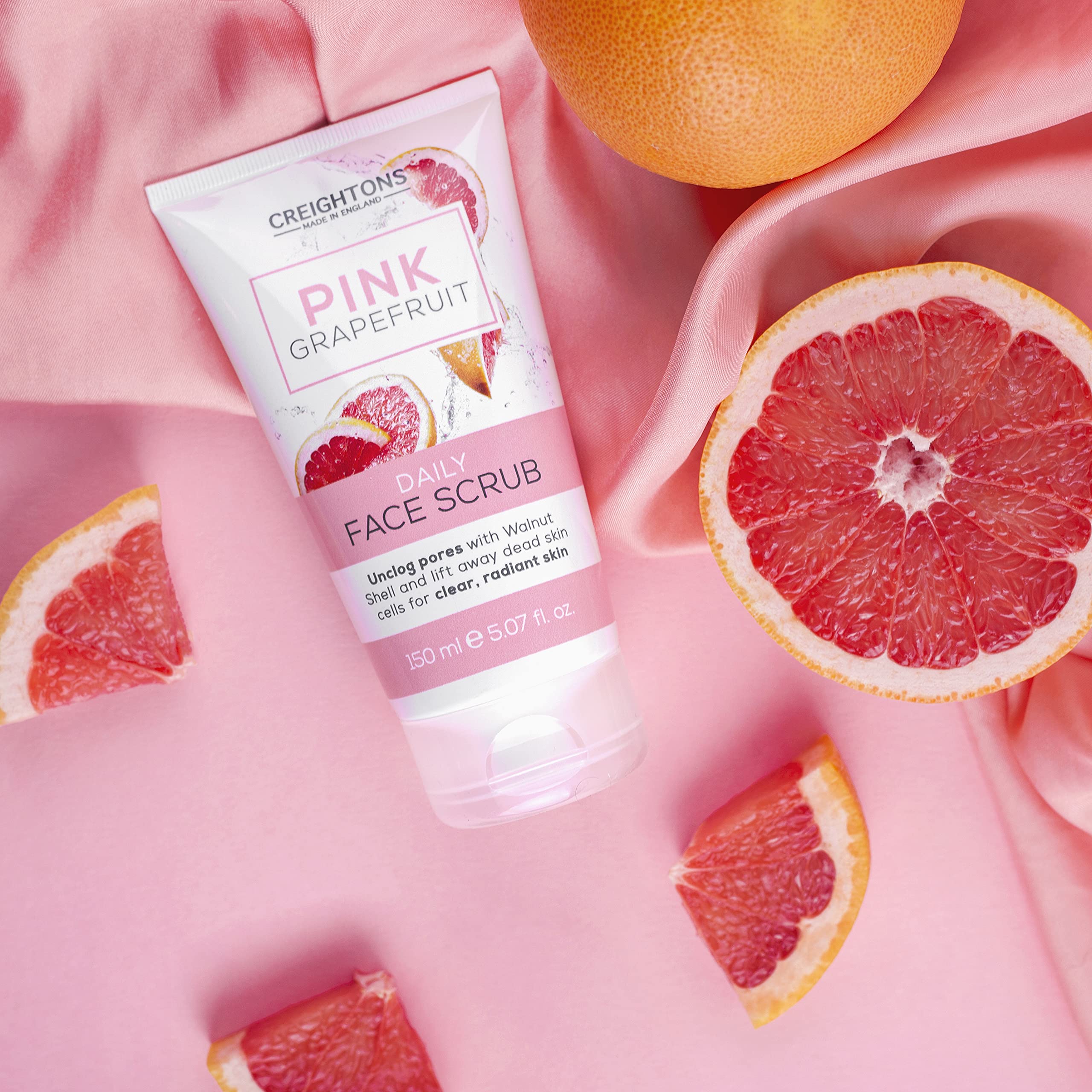 Creightons Pink Grapefruit Daily Face Scrub (150ml) - Befreit die Poren mit Walnuss 6