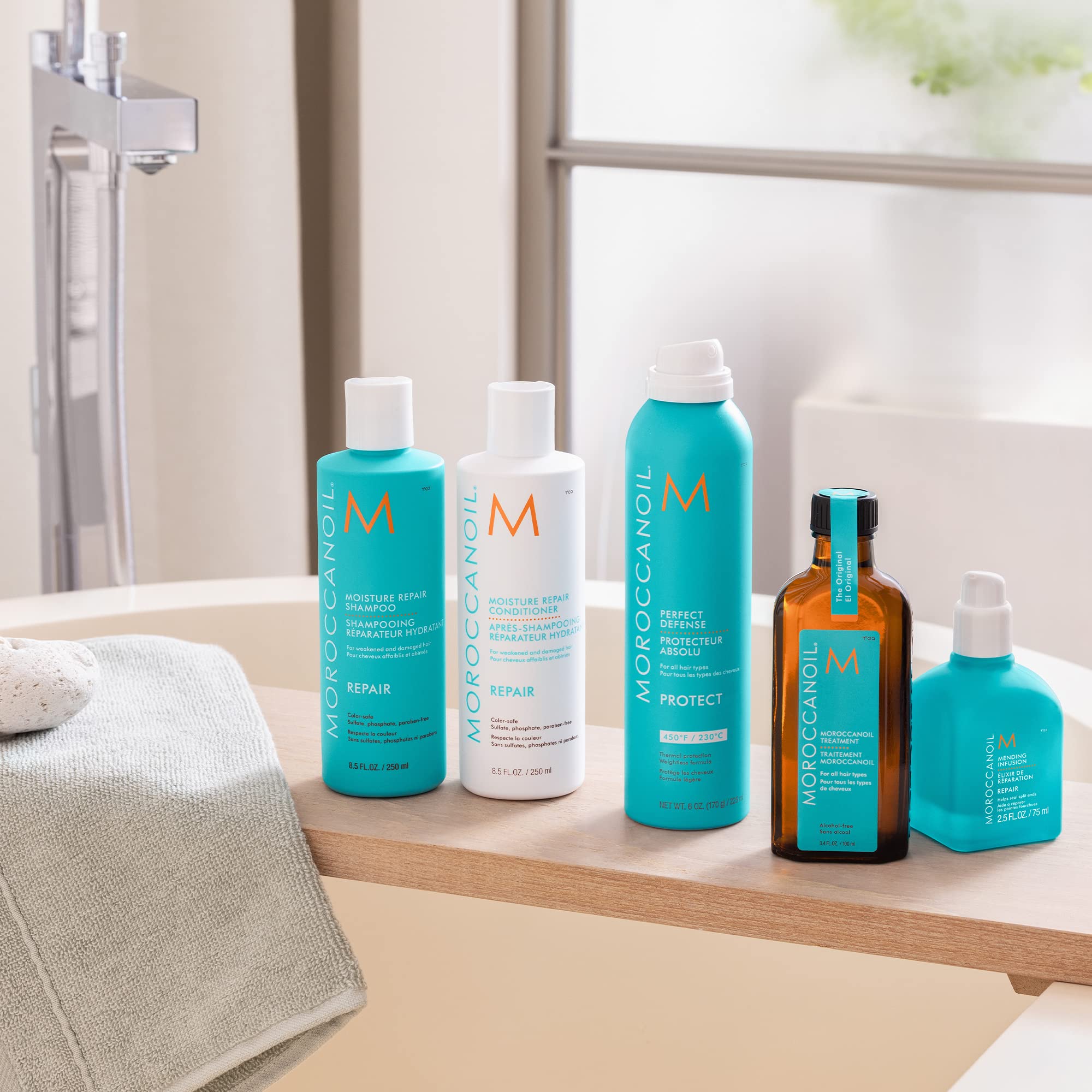 Moroccanoil Moisture Repair Conditioner for Damaged Hair, 250ml 8