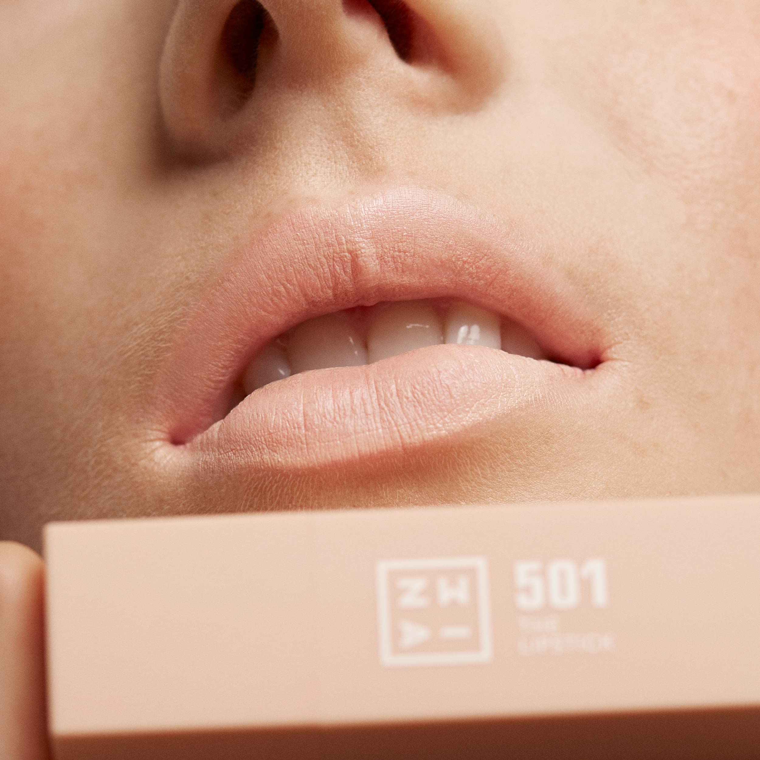3INA MAKEUP Vegan The Lipstick 501 - Creamy Semi-Matte with Shea Butter 3