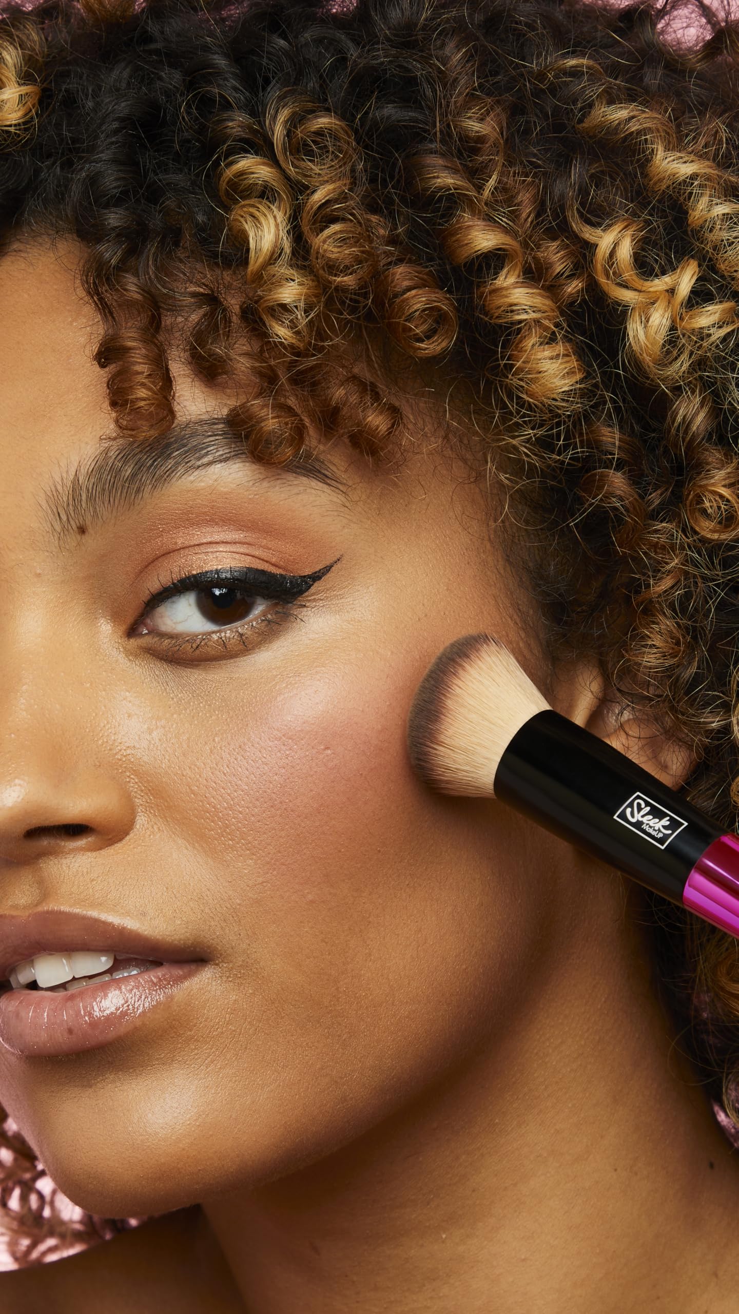 SLEEK MakeUP Face Form Blush in Keep It 100 - Long Lasting Buildable Colour, 5.7g 3