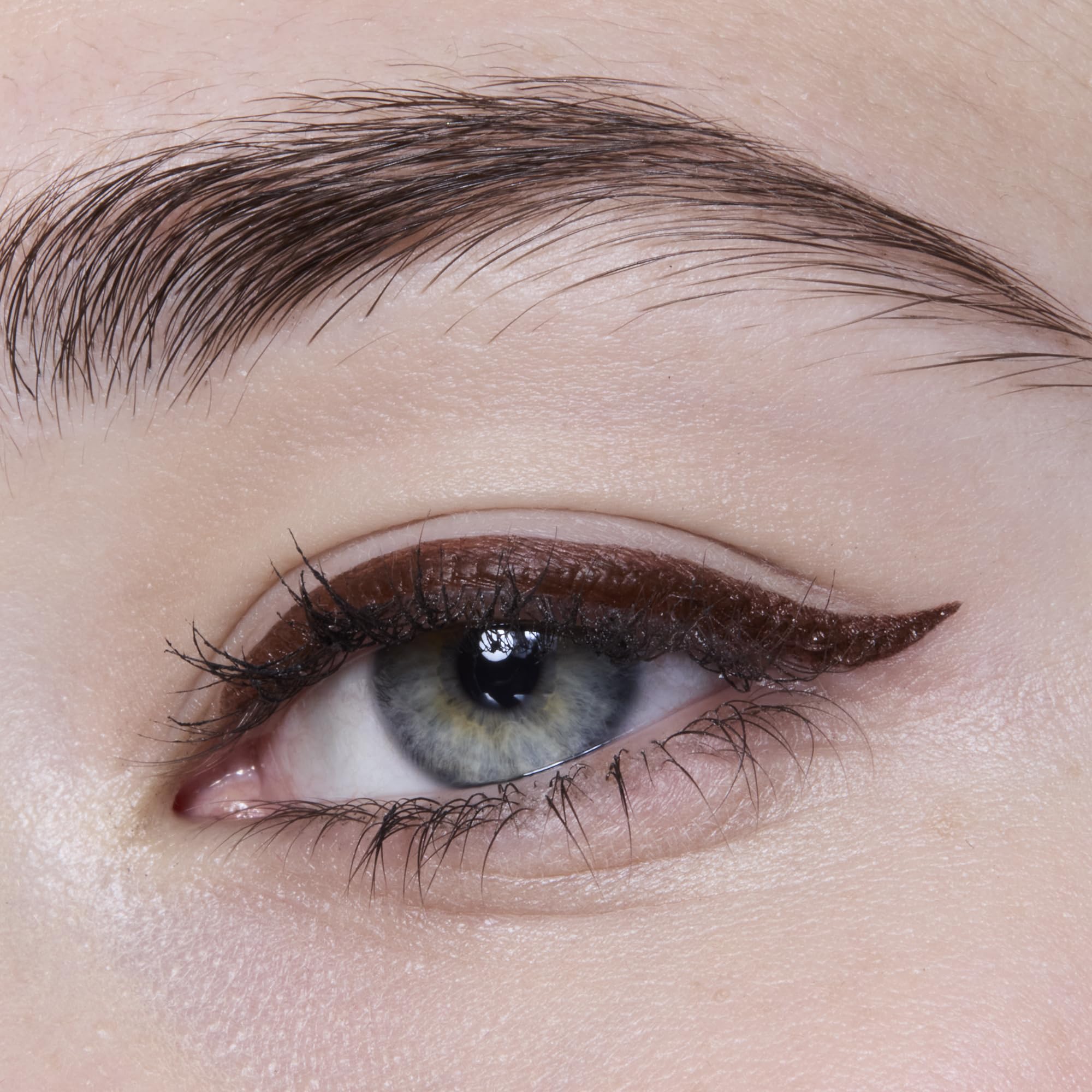 e.l.f. H2O Proof Waterproof Liquid Eyeliner Pen with Precision Felt Tip 6