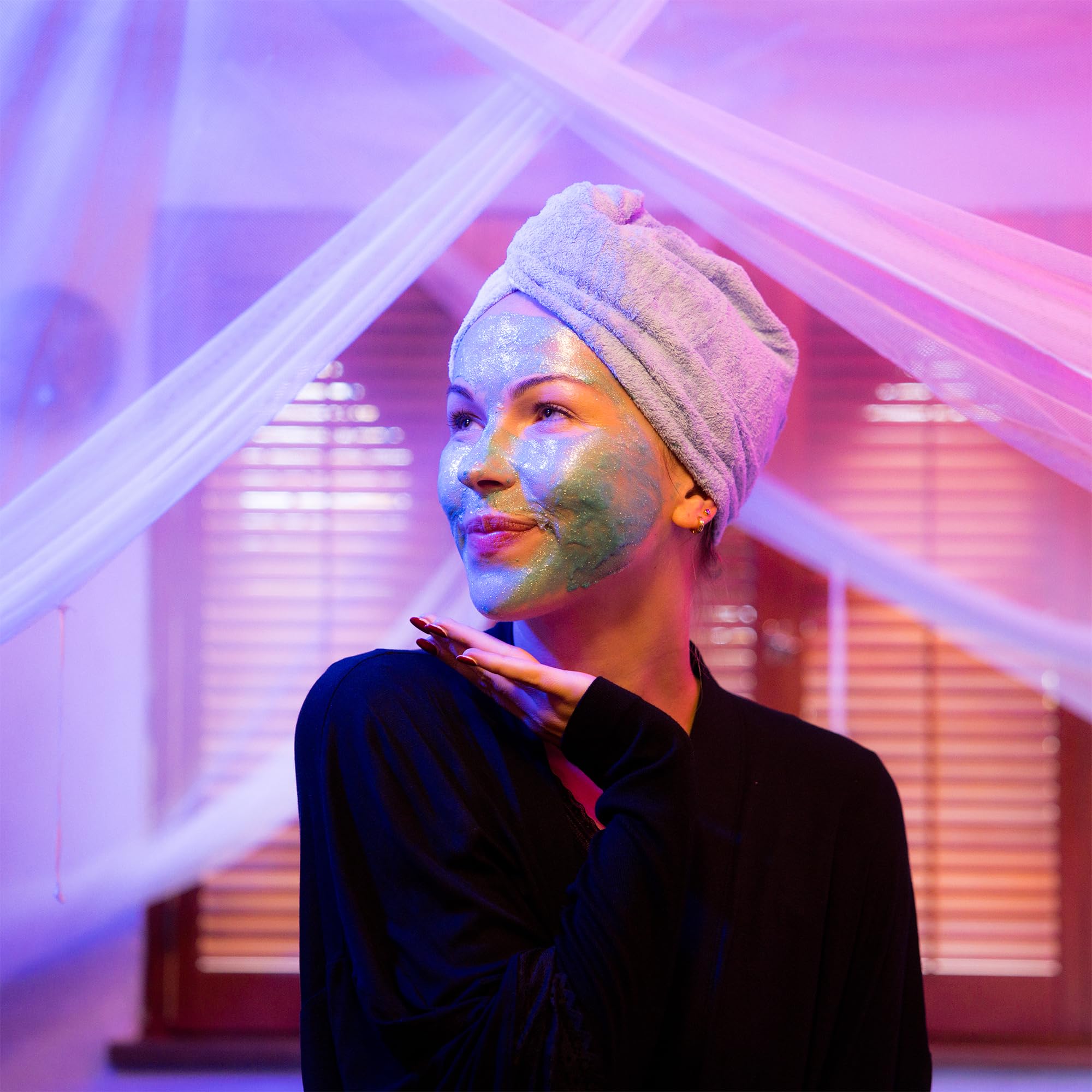 7th Heaven Monster High Frankie Stein Turquoise Glitter Peel Off Face Mask with Coconut 3