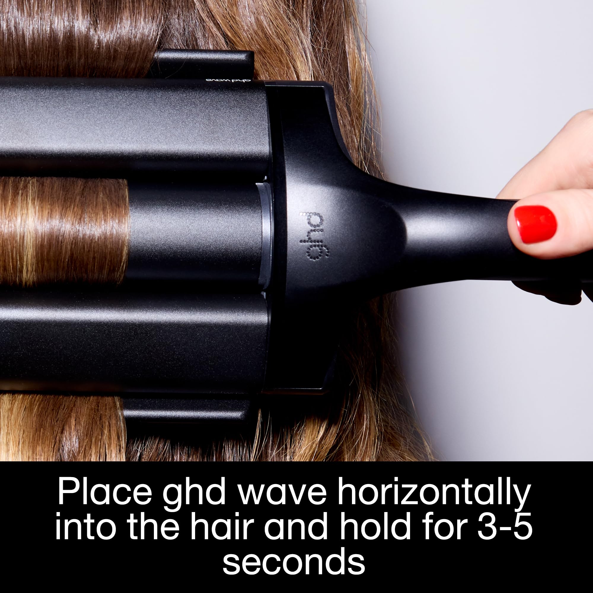 ghd Wave Triple Barrel Waver in Black for Quick, Loose Beach Waves 4