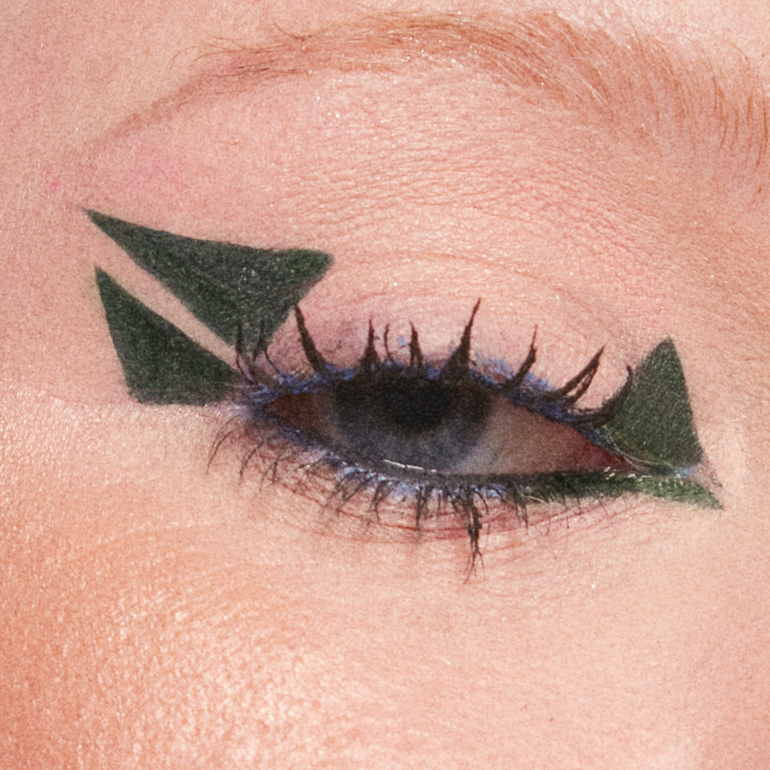 3INA The Color Pen Eyeliner 759 - Olive Green Liquid Eyeliner for Precise Wings