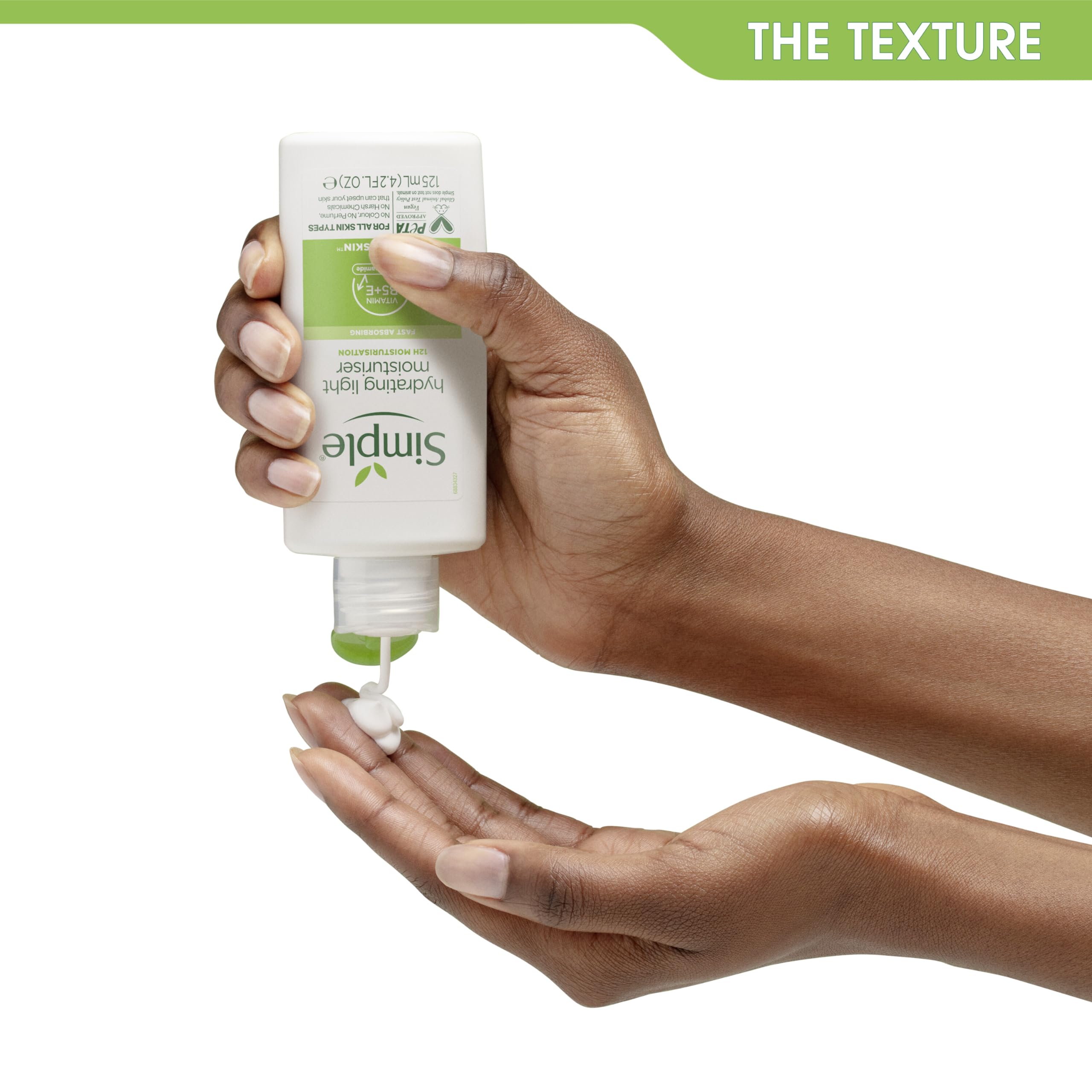 Simple Kind to Skin Hydrating Light Moisturiser with Pro-Vitamins B5 & E, 125 ml 7