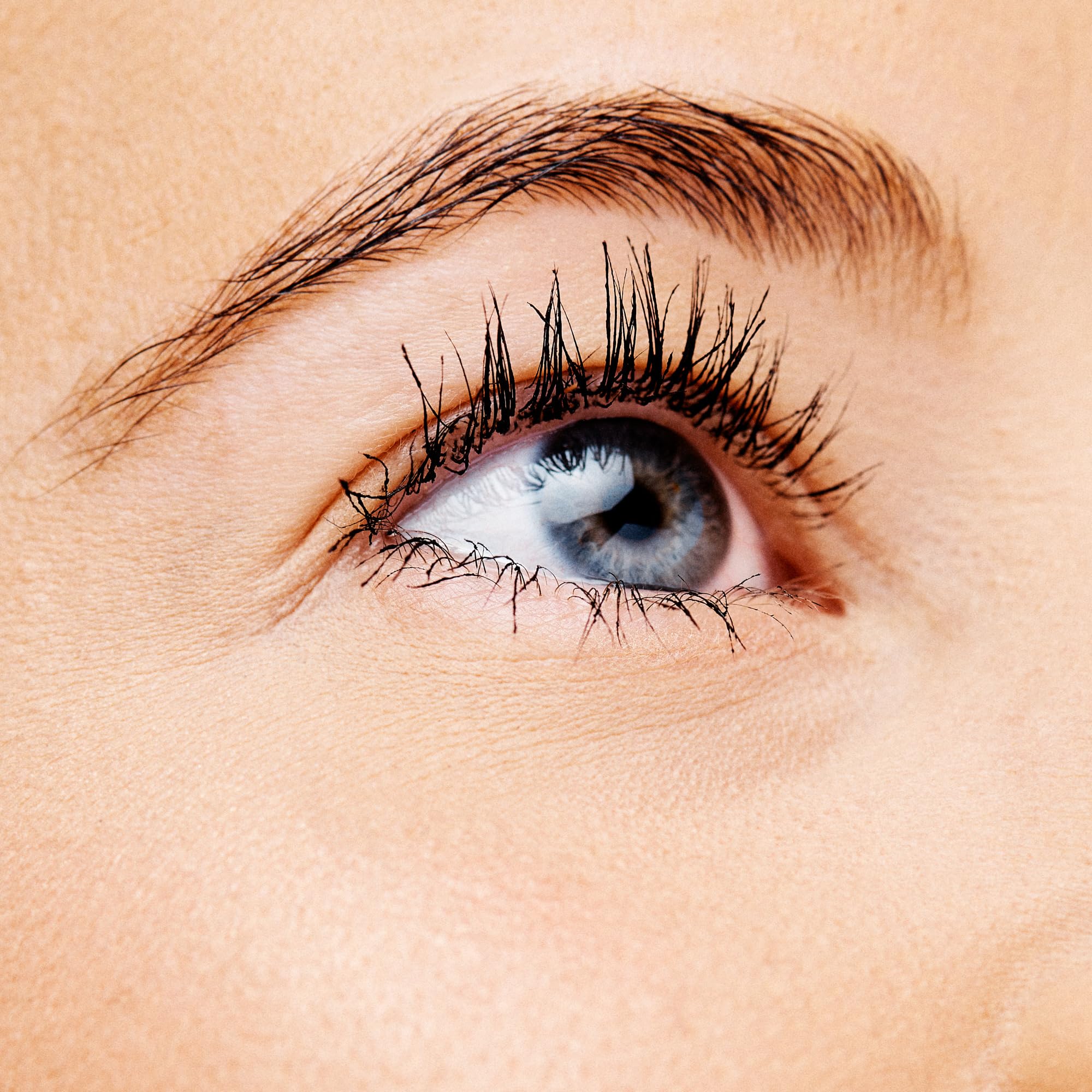 essence Lash PRINCESS Curl & Volume Mascara for Instant Curl and Breathtaking Volume 6