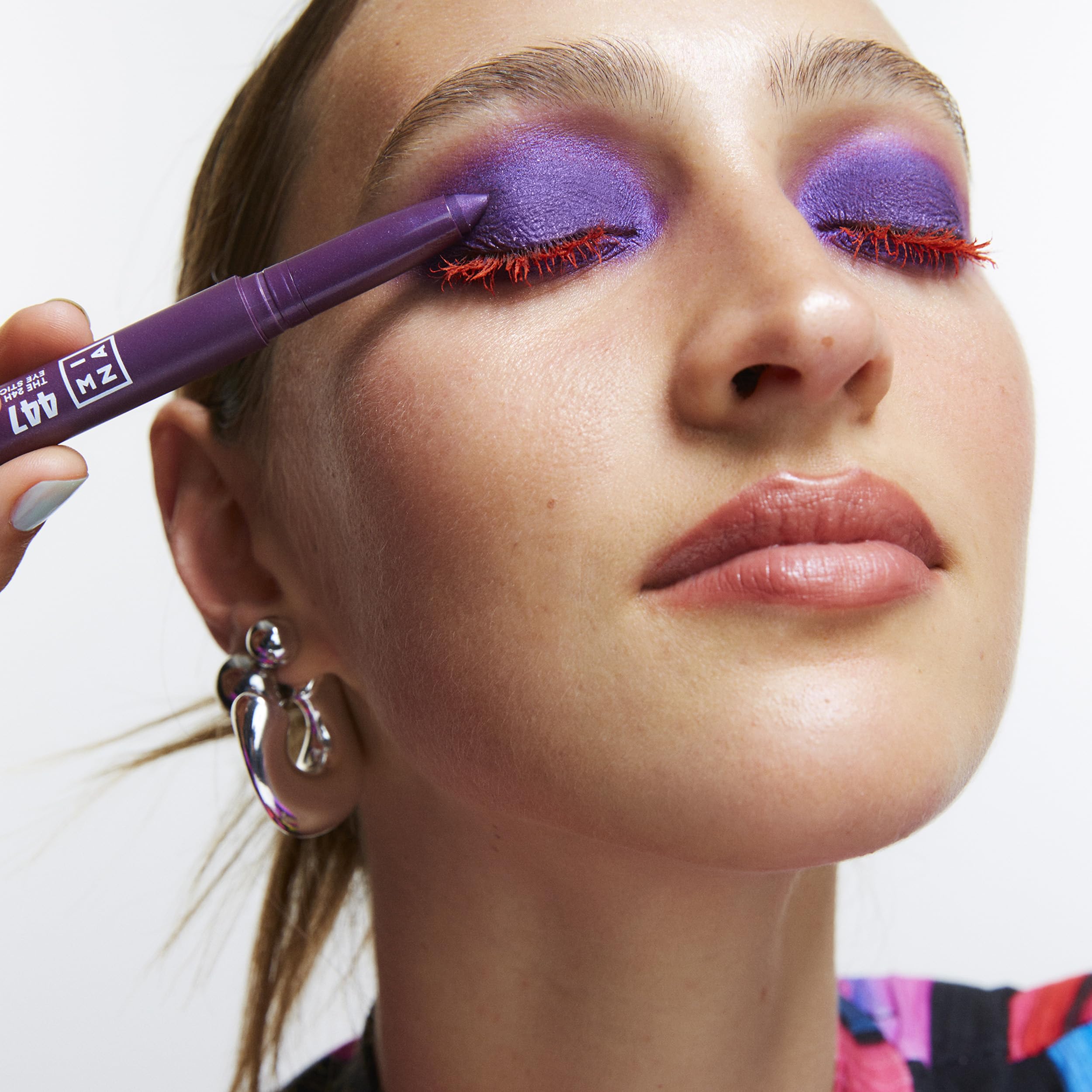 3INA The 24H Eye Stick 447 - Purple Creamy Waterproof Eyeshadow for Liner or Shadow 7