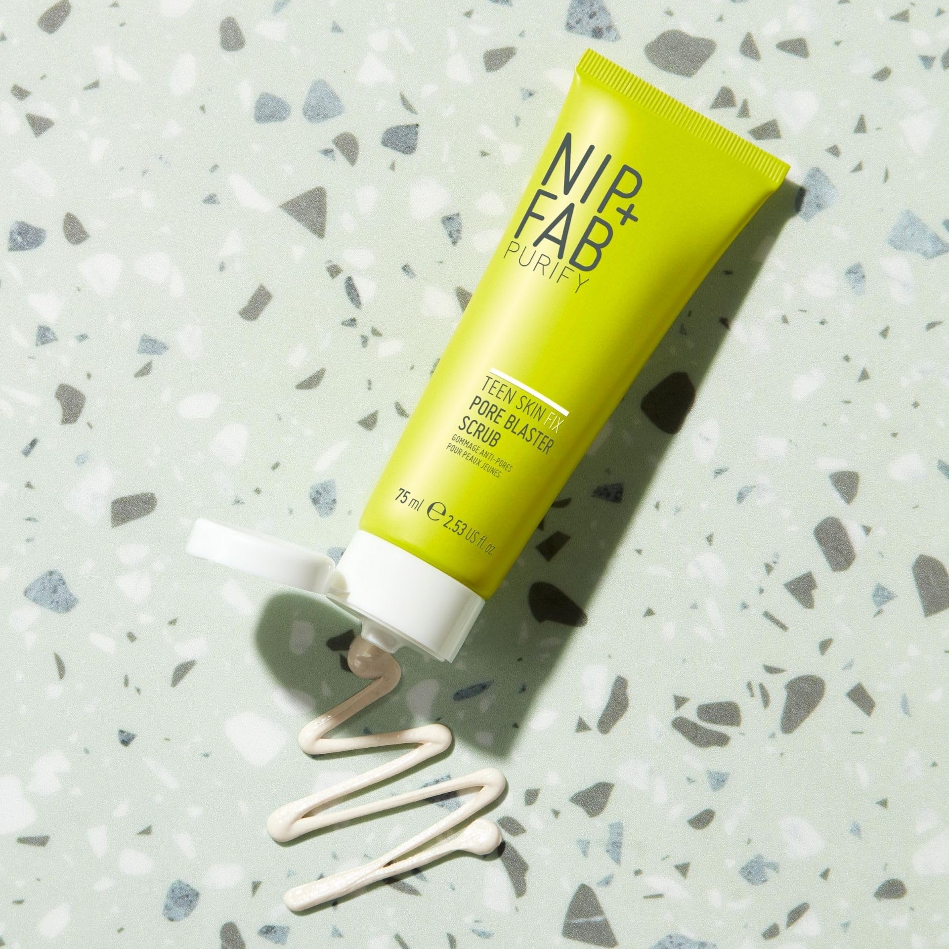 Nip+Fab Teen Skin Fix Pore Blaster Scrub, 75 ml - Doppelte Exfoliation &amp; Reinigung