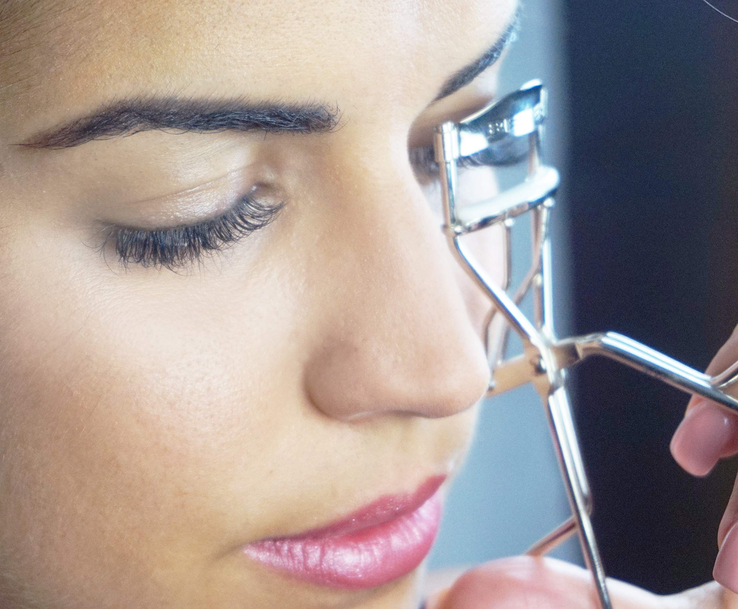 Beter Nickel Plated Eyelash Curler with 5 Replacement Silicone Pads for Lasting Lift 6