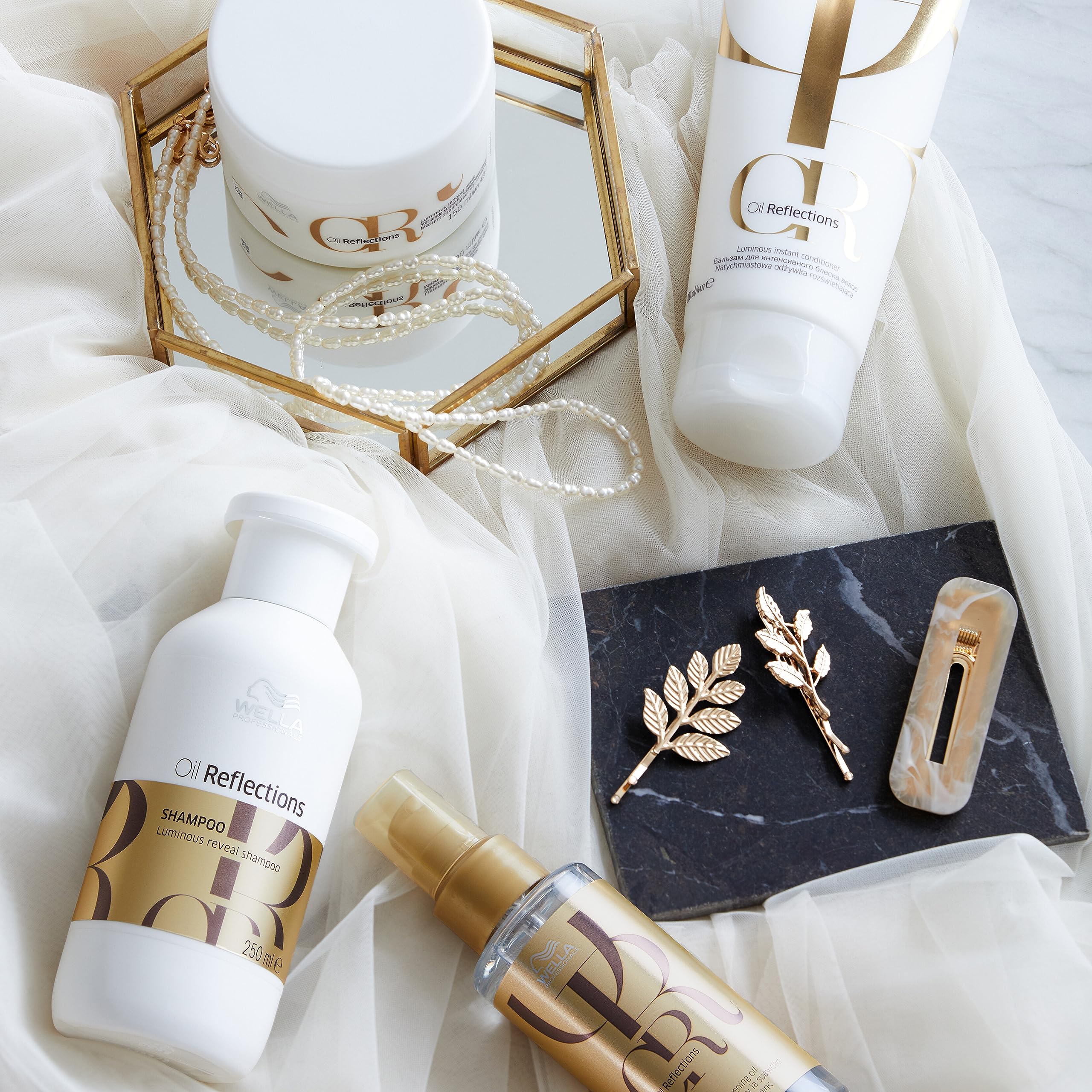 Wella Professionals Oil Reflections Luminous Smoothening Hair Oil - Radiant Finish 5