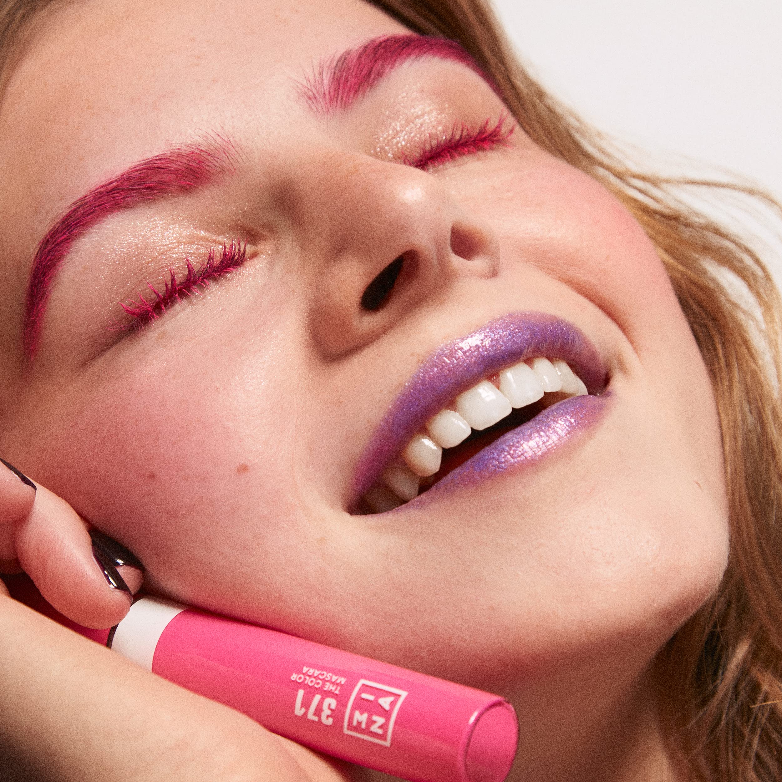 3ina MAKEUP The Color Mascara 371 Pink with Vegetal Keratin for Volume and Curl 6