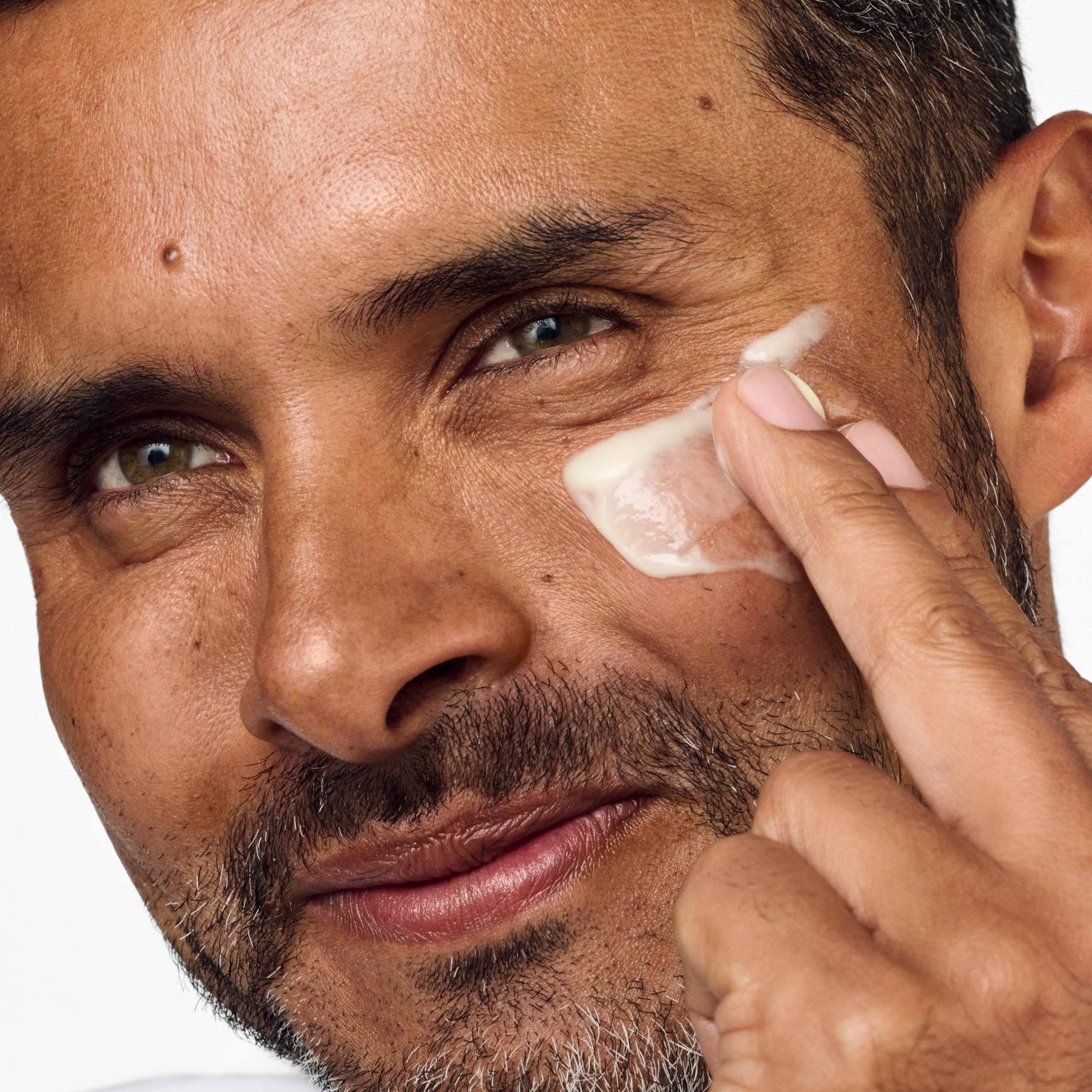 Clinique For Men Feuchtigkeitsspendende + Hydratisierende Gesichtslotion mit Glycerin und Ure 4