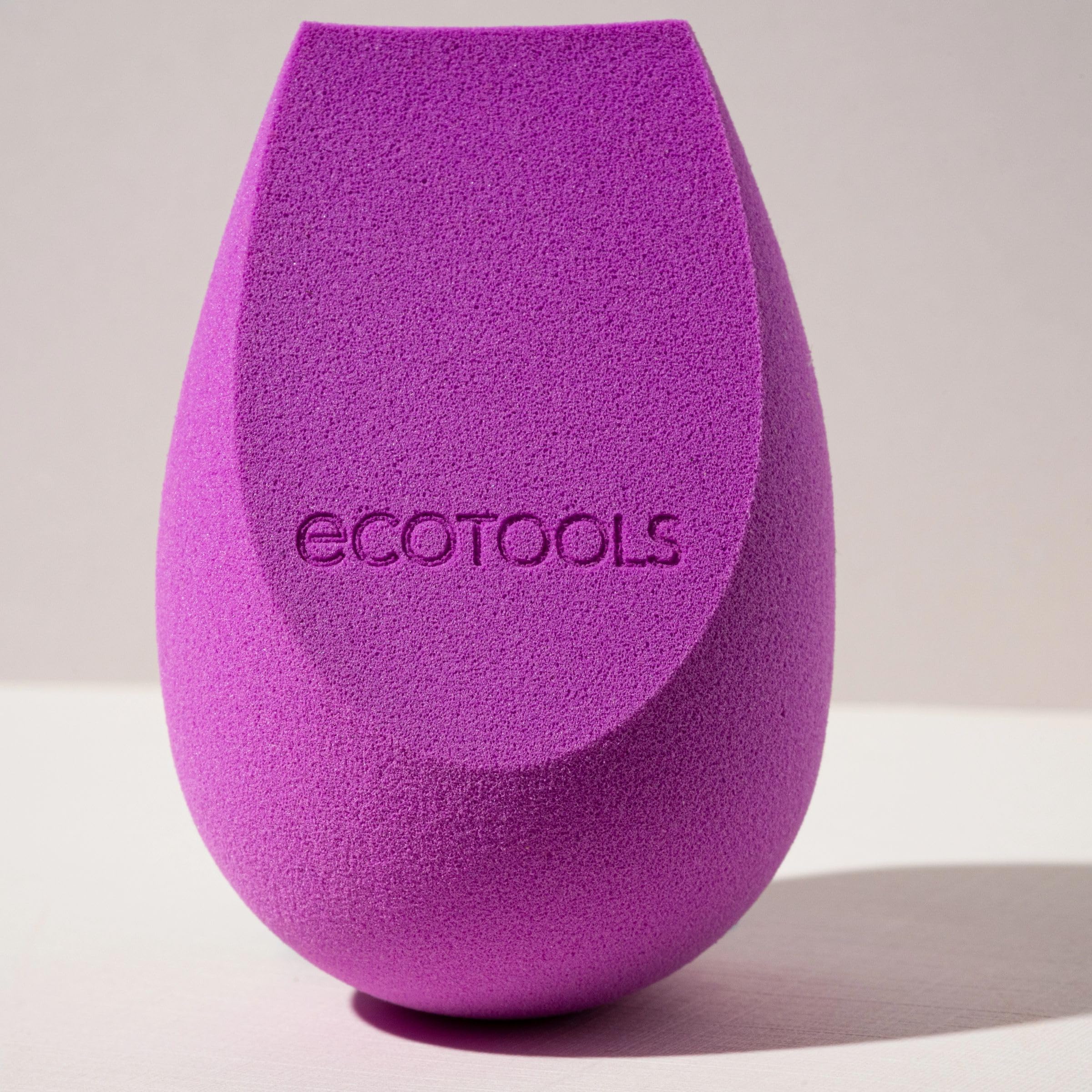 EcoTools Bioblender Kompostierbarer Make-up-Schwamm für flüssige und cremige Foundation – Lila 8