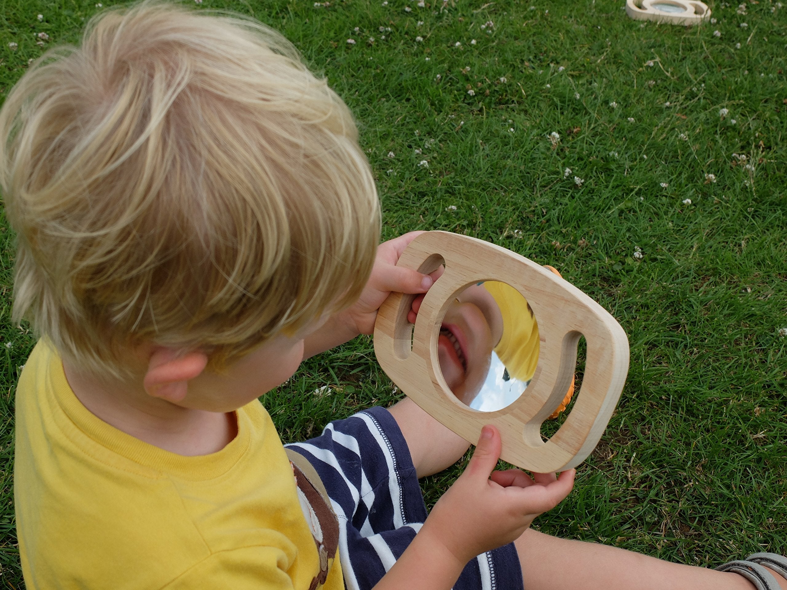 TickiT Easy Hold Convex/Concave Mirror for Early Self-Awareness and Sensory Play 5