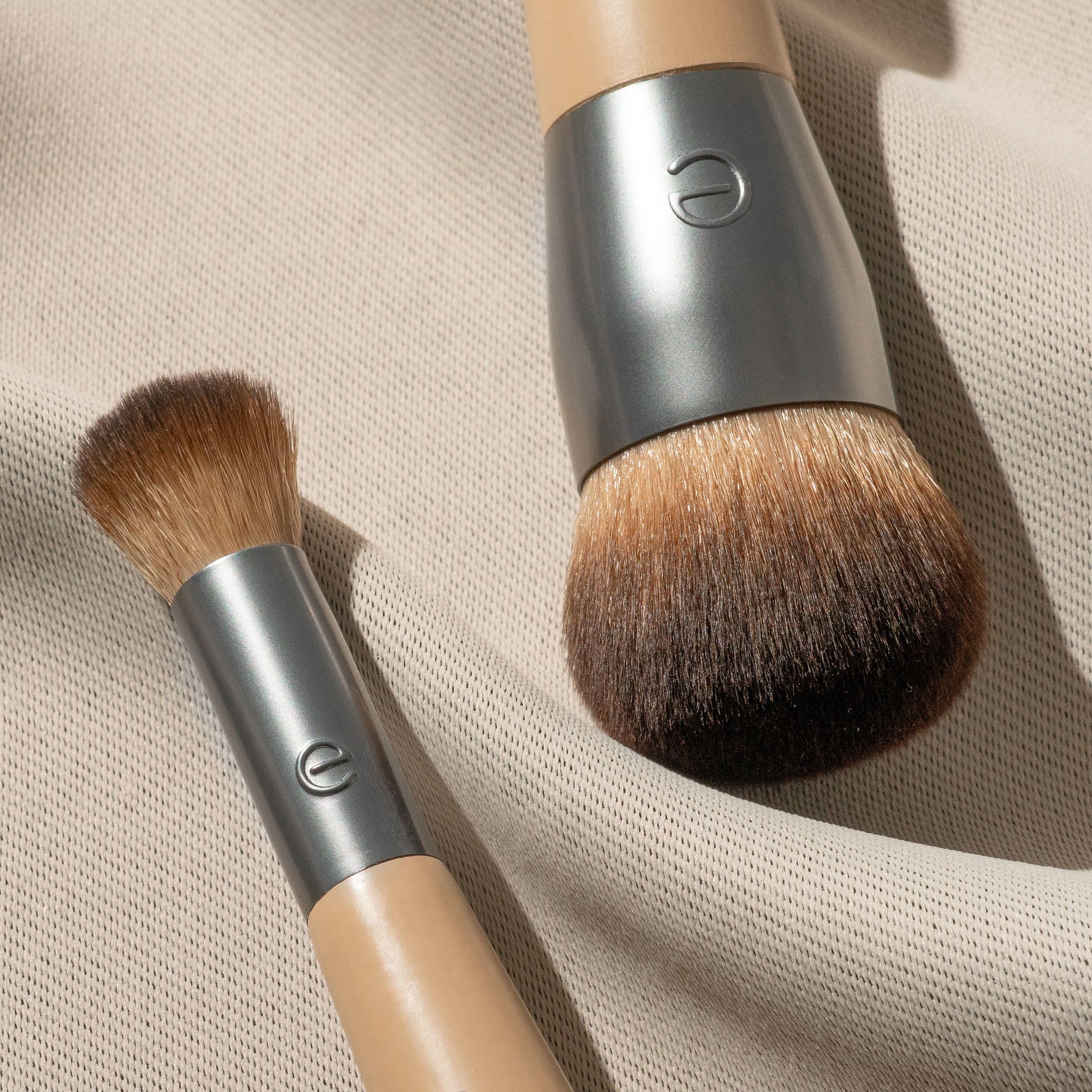 EcoTools Blend + Conceal Dual-Ended Makeup Brush for Foundation and Concealer 7